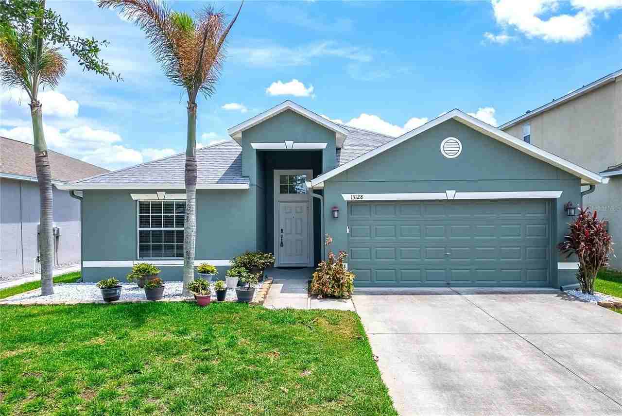13128 Royal Pines Ave - Photo 2 of 49