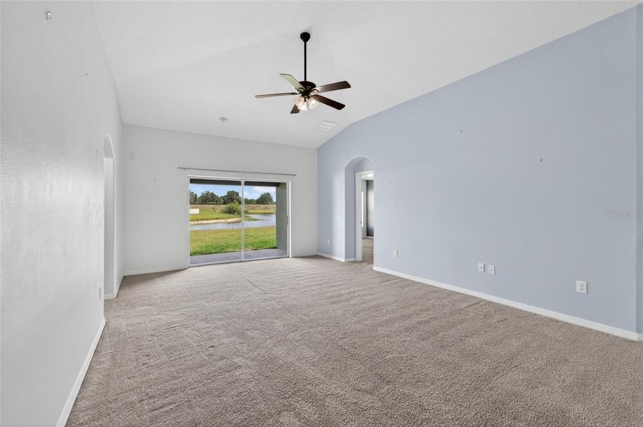 13128 Royal Pines Ave - Photo 7 of 49