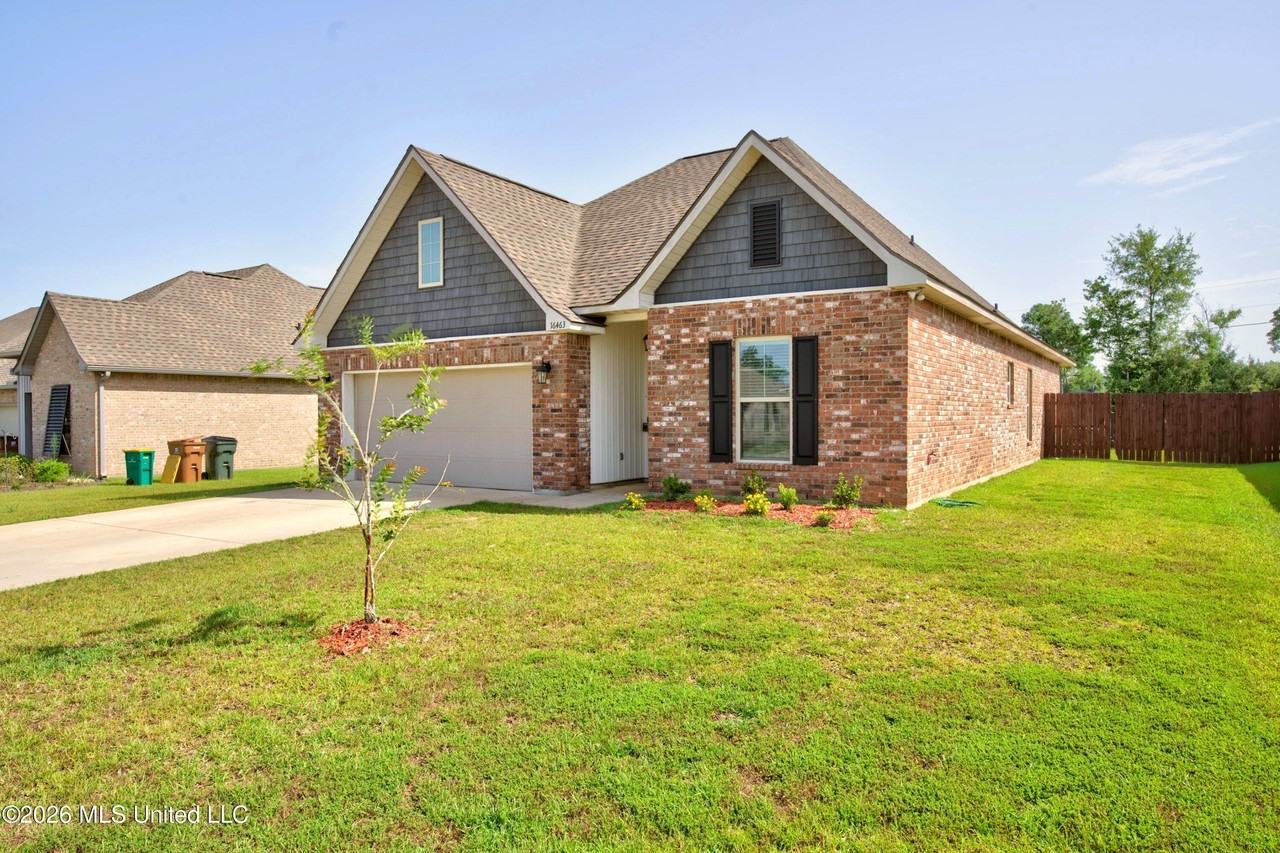 16463 Millsaps Ave - Photo 2 of 35
