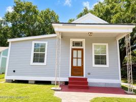 featured image of 309 Seal Ave