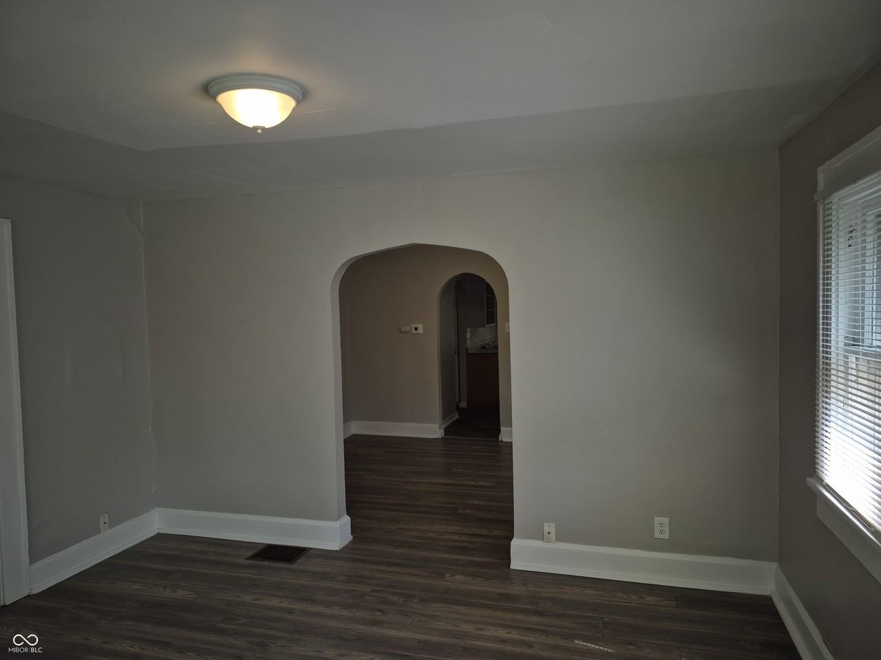 2908 E 17th St - Photo 3 of 22