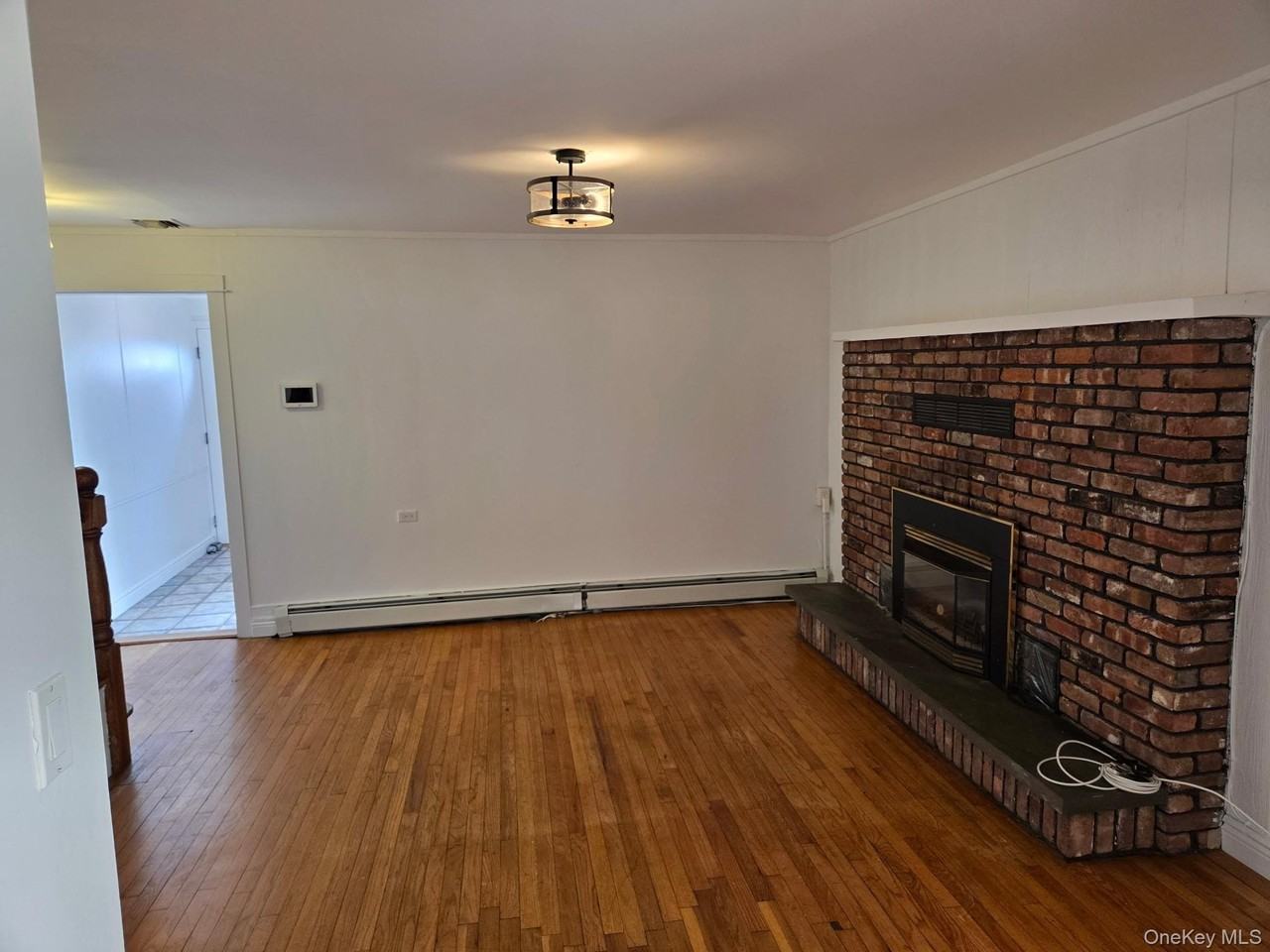 59 Beach Rd - Photo 6 of 34