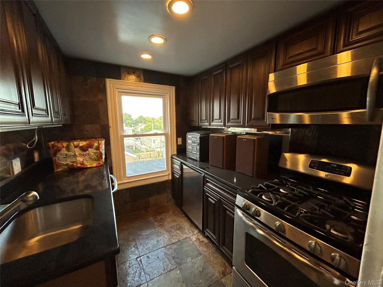 1411 147th St - Photo 2 of 8