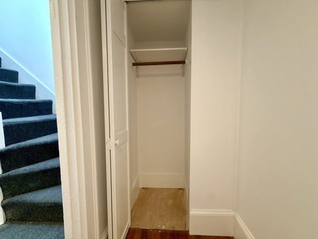 44 Melrose St #4 - Photo 4 of 29