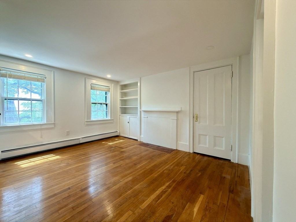 44 Melrose St #4 - Photo 5 of 29