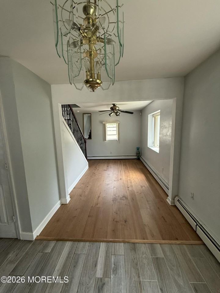 12 Jacobson St - Photo 7 of 23