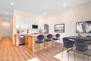 527 Bangs Ave #401 - Photo 1 of 1