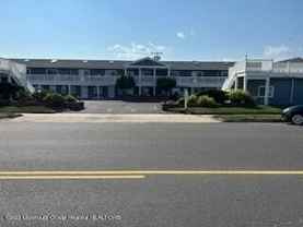 100 Ocean Ave #13D - Photo 1 of 1