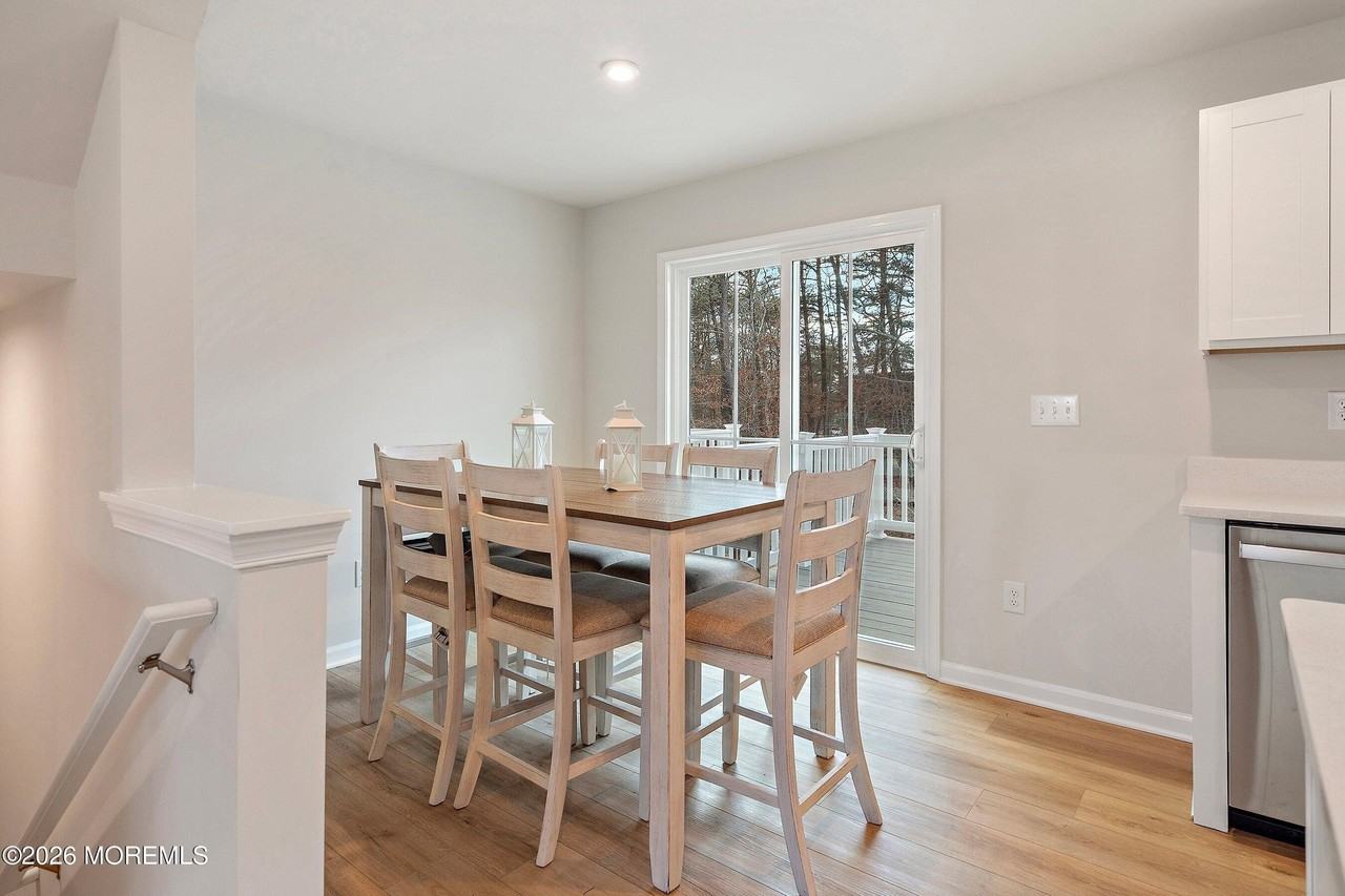 602 Cyprus Ct #602 - Photo 6 of 19