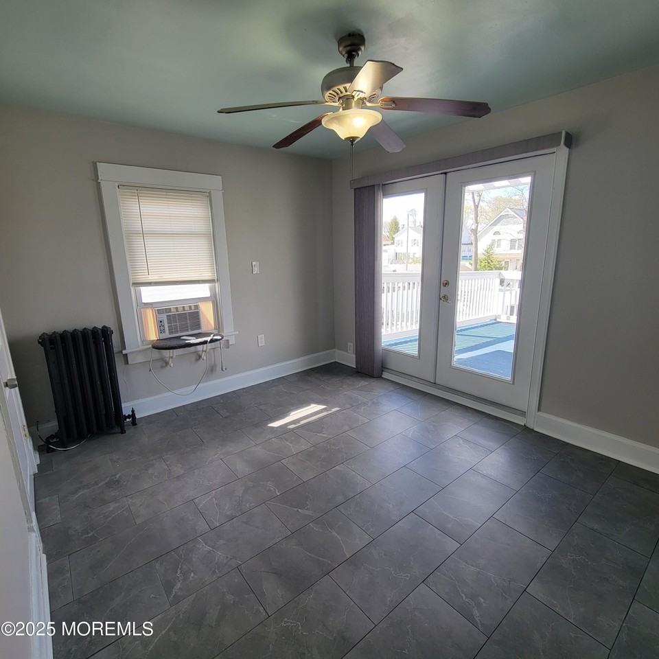 100 3rd St - Photo 7 of 14