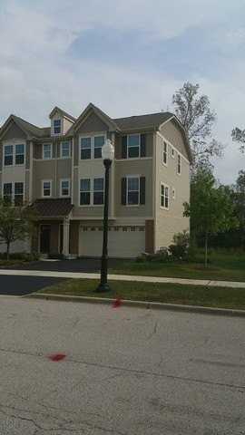 3469 Bradbury Cir