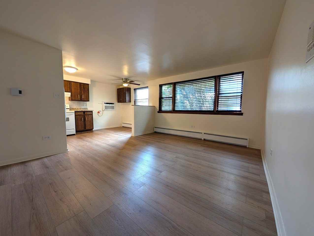 4343 W 63rd St #1C - Photo 3 of 21