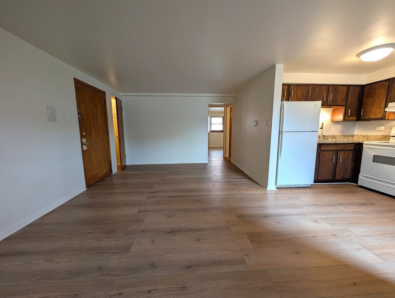 4343 W 63rd St #1C - Photo 5 of 21