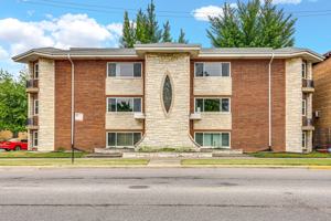 featured image of 7101 W Foster Pl #B