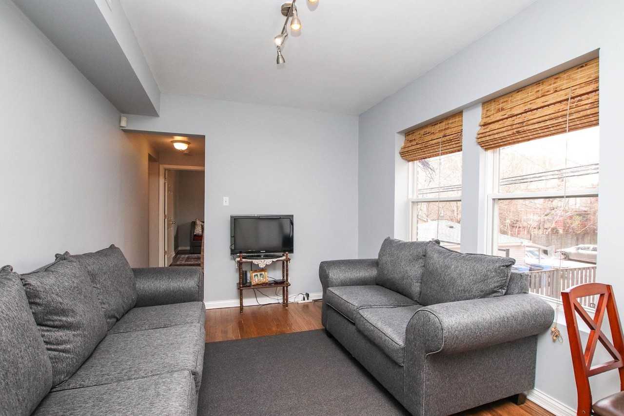 1626 W Farwell Ave #1F - Photo 3 of 12
