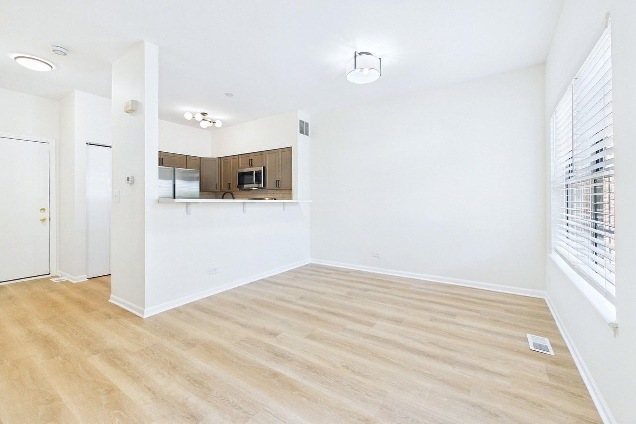 3 Charlotte Cir - Photo 6 of 30
