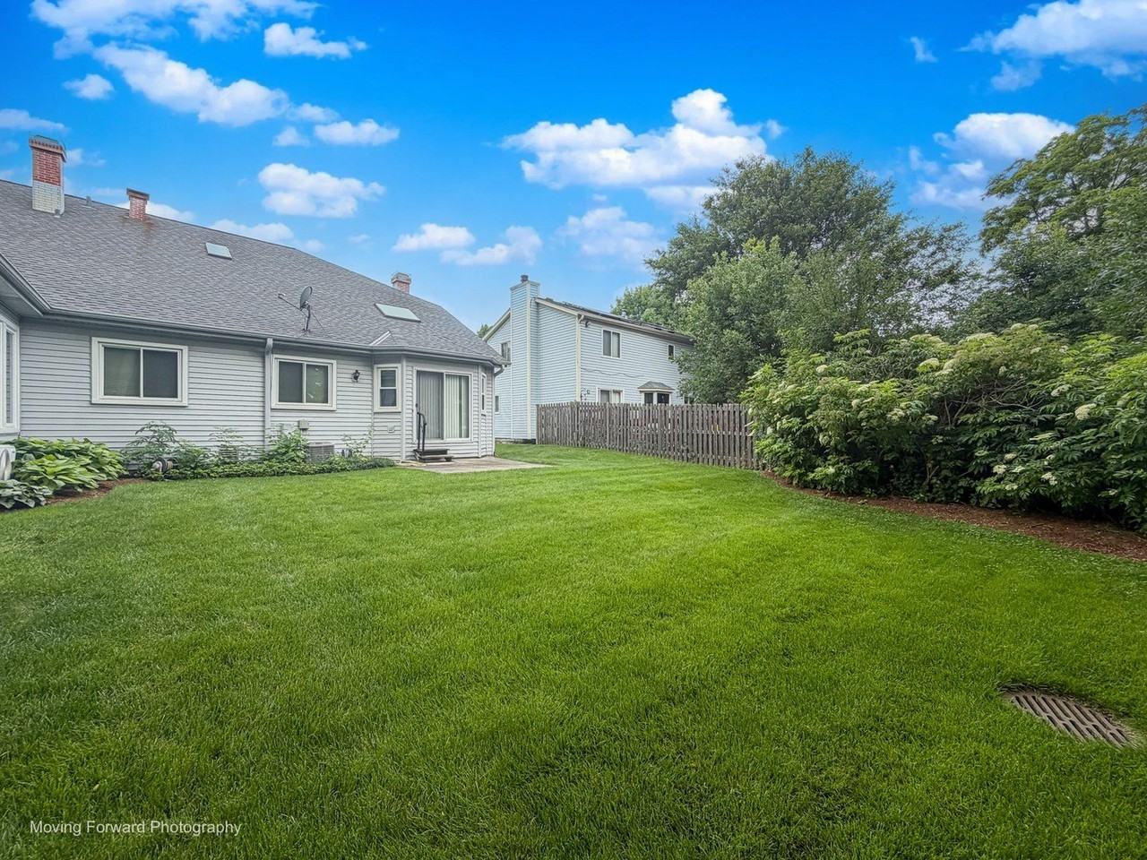 69 N Lambert Rd - Photo 4 of 19