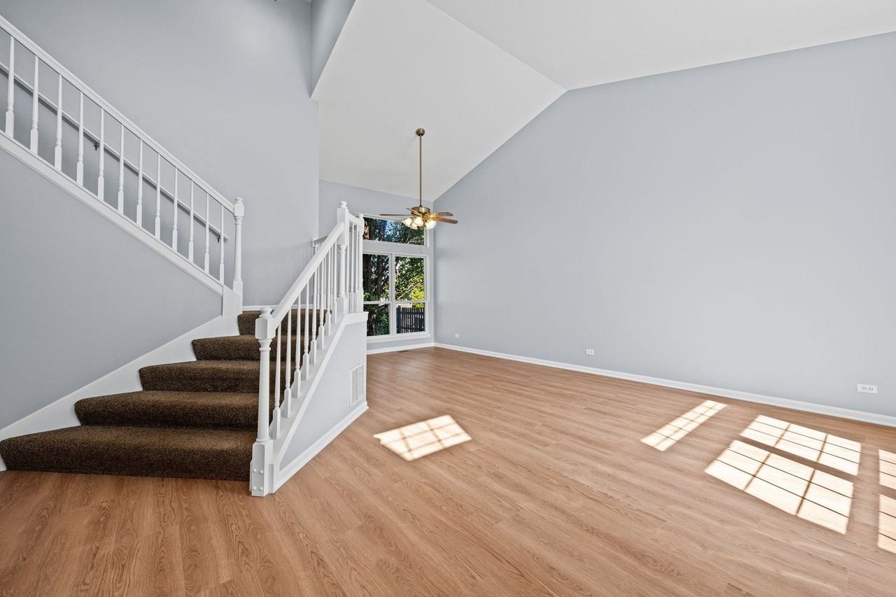 931 Taralon Trl - Photo 2 of 28