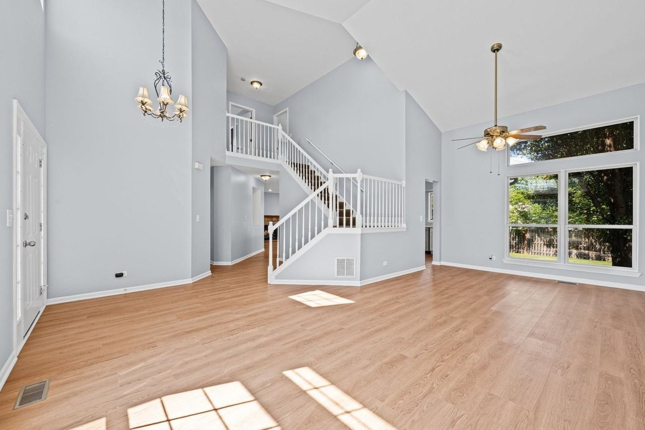 931 Taralon Trl - Photo 3 of 28