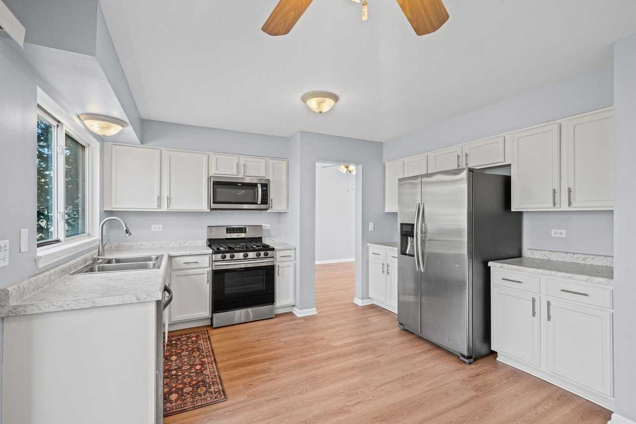 931 Taralon Trl - Photo 5 of 28
