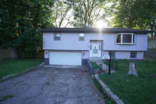 1501 N Freund Ave - Photo 1 of 1