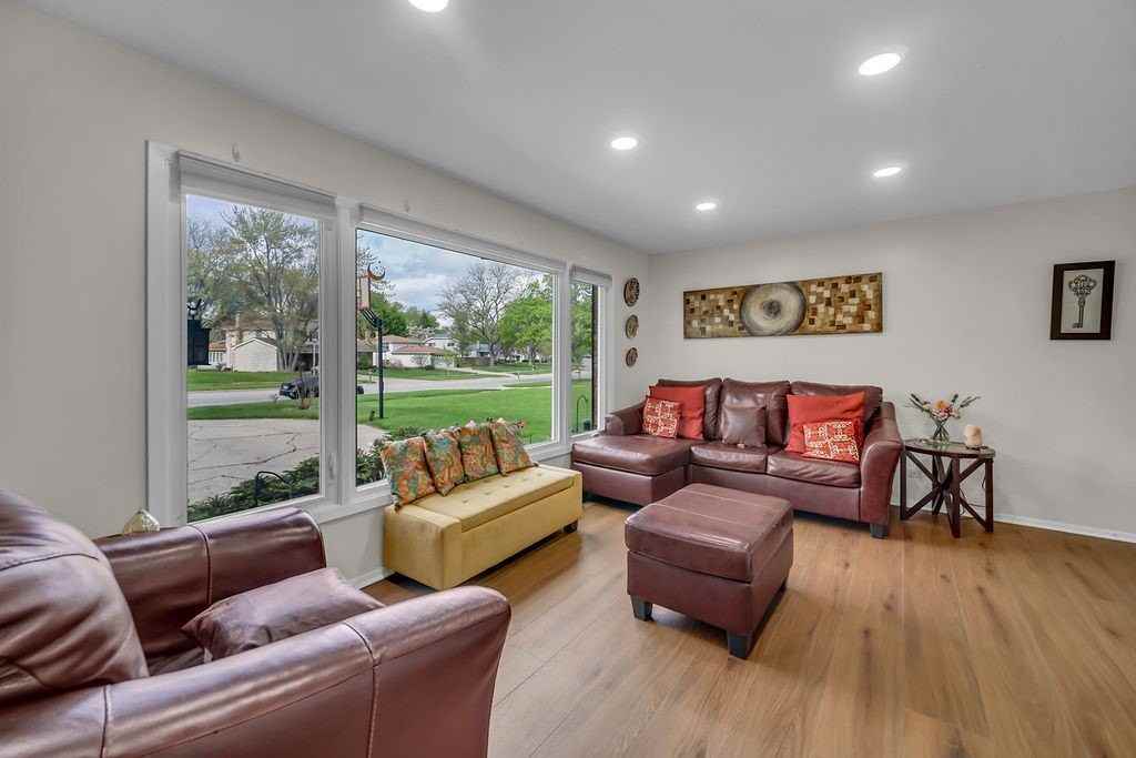 401 Greentree Pkwy - Photo 5 of 28