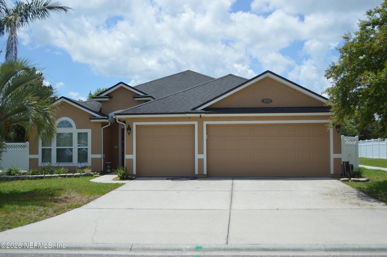4559 Plantation Oaks Blvd - Photo 2 of 22