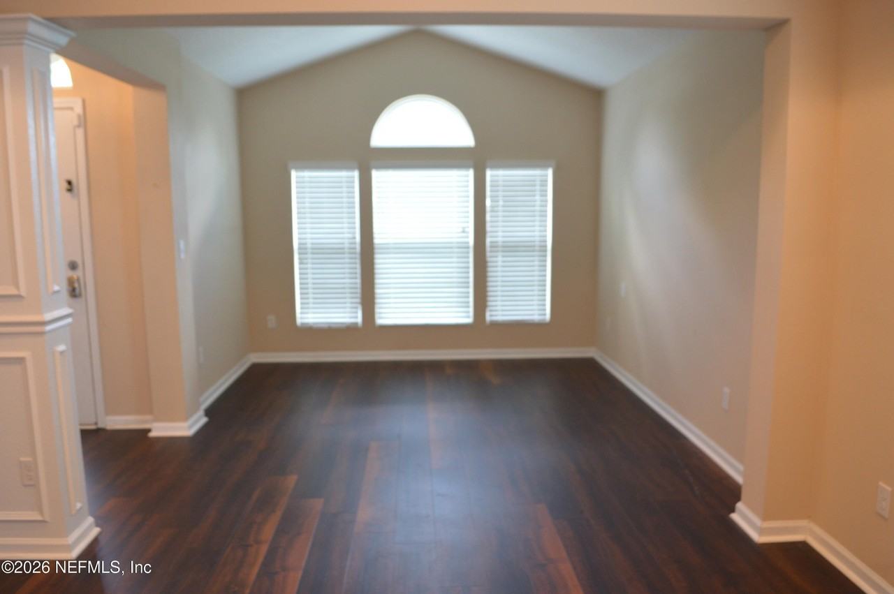 4559 Plantation Oaks Blvd - Photo 4 of 22