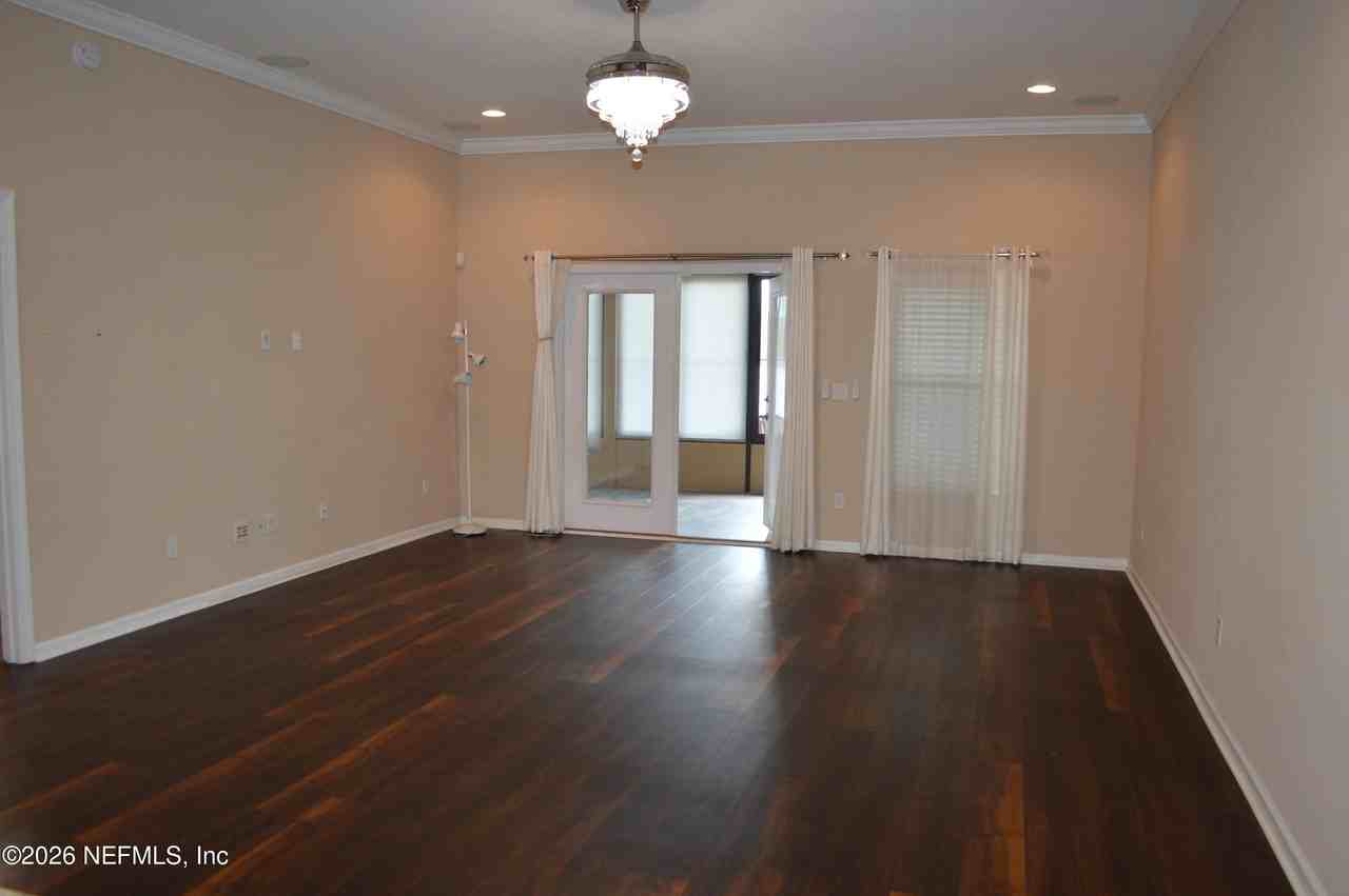 4559 Plantation Oaks Blvd - Photo 7 of 22