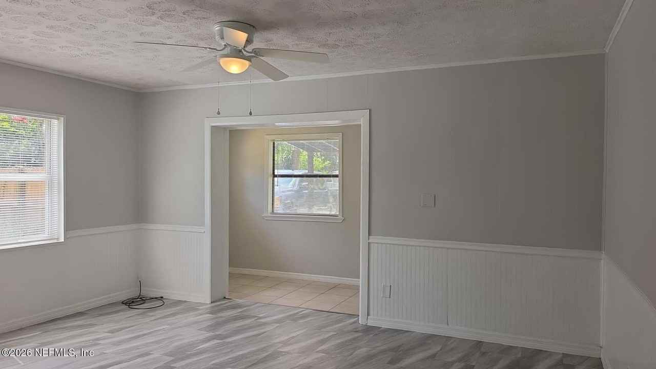 5441 Gable Ln - Photo 5 of 14