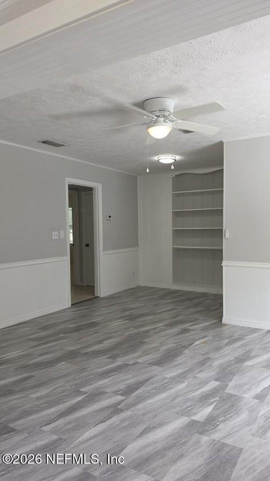 5441 Gable Ln - Photo 6 of 14