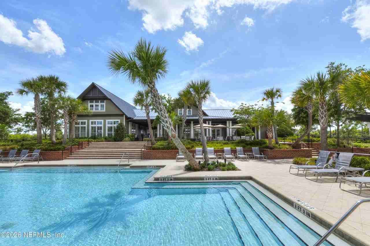 128 Zephyr Dr - Photo 4 of 50