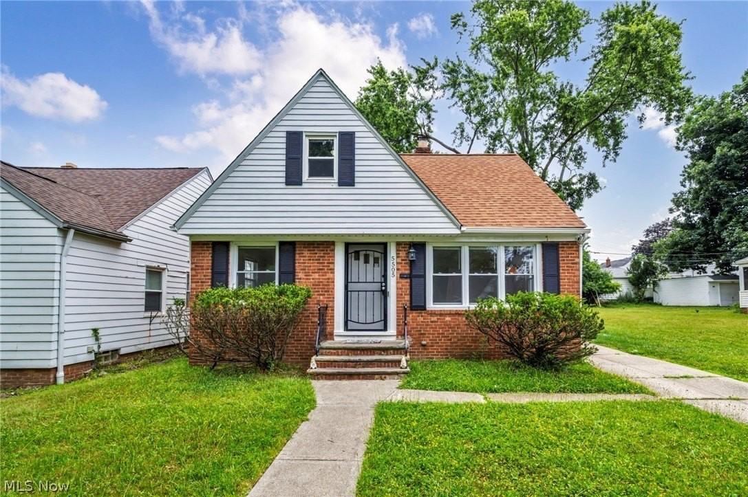 5505 South Blvd - Photo 3 of 50