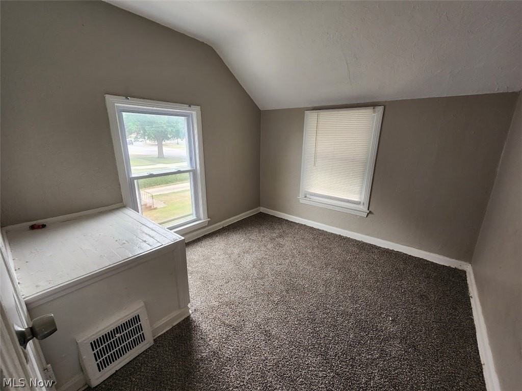 16401 Judson Dr - Photo 6 of 9