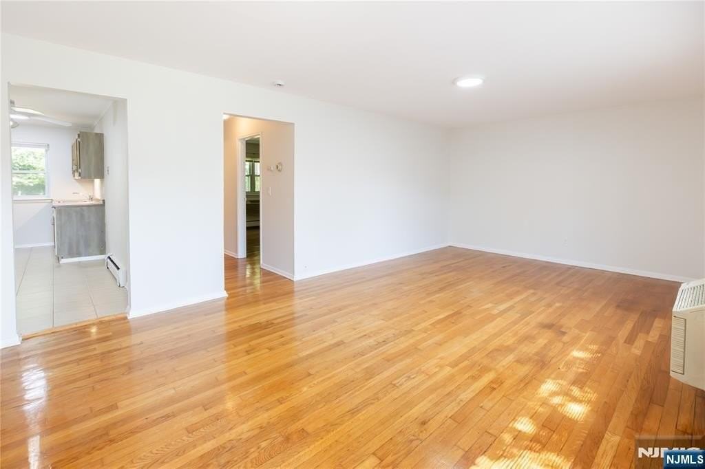 108 Regency Park - Photo 2 of 12