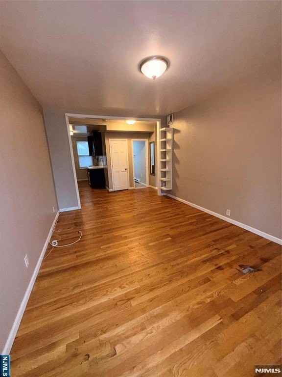 256 Undercliff Ave #1 - Photo 2 of 19