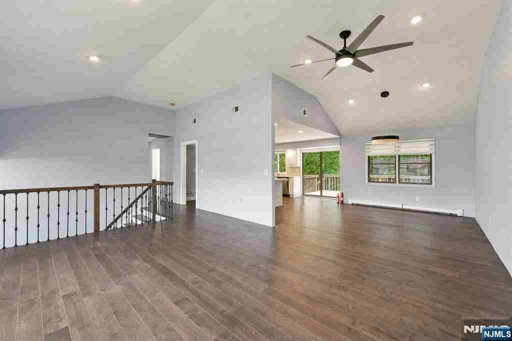 91 Chaffee Cir - Photo 4 of 40