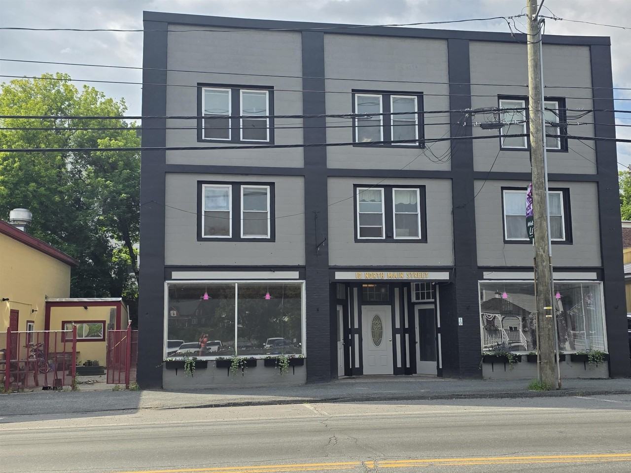 10 N Main St #2