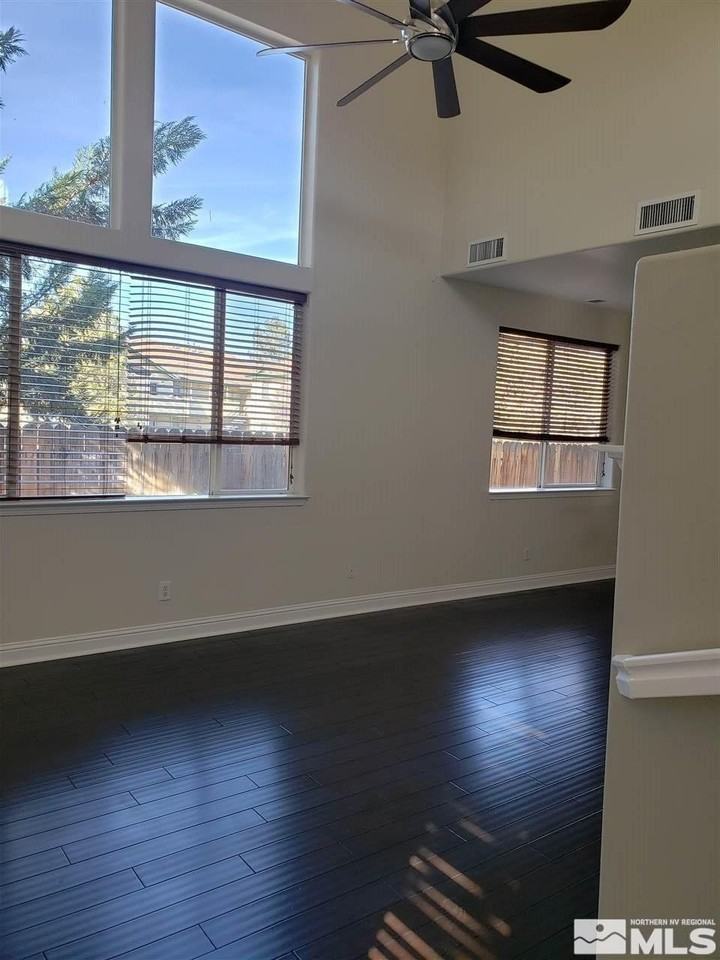 3544 Herons Cir - Photo 4 of 13