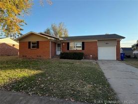 705 W Norman St - Photo 1 of 1