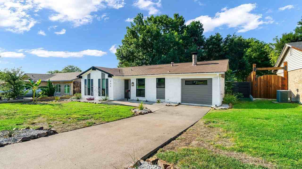 906 Pleasant Valley Rd - Photo 2 of 27