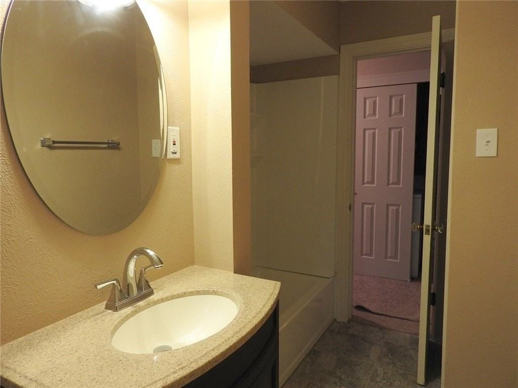 3226 San Medina Ave - Photo 7 of 13