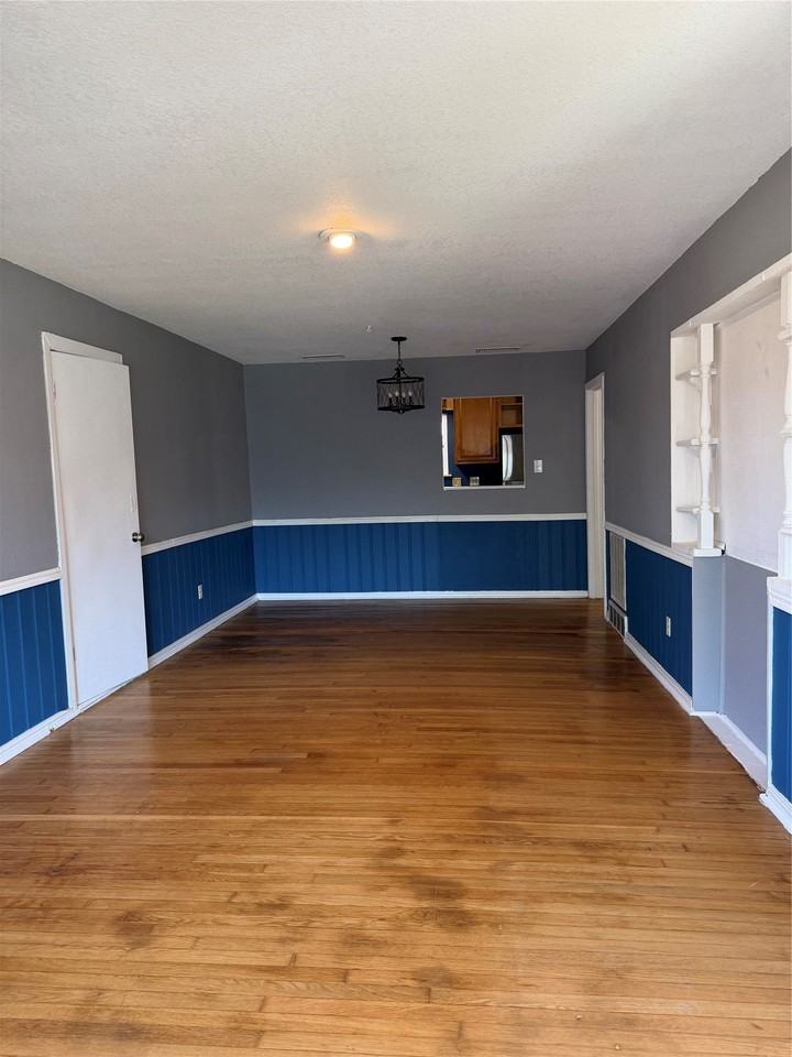 5509 Norma St - Photo 4 of 20