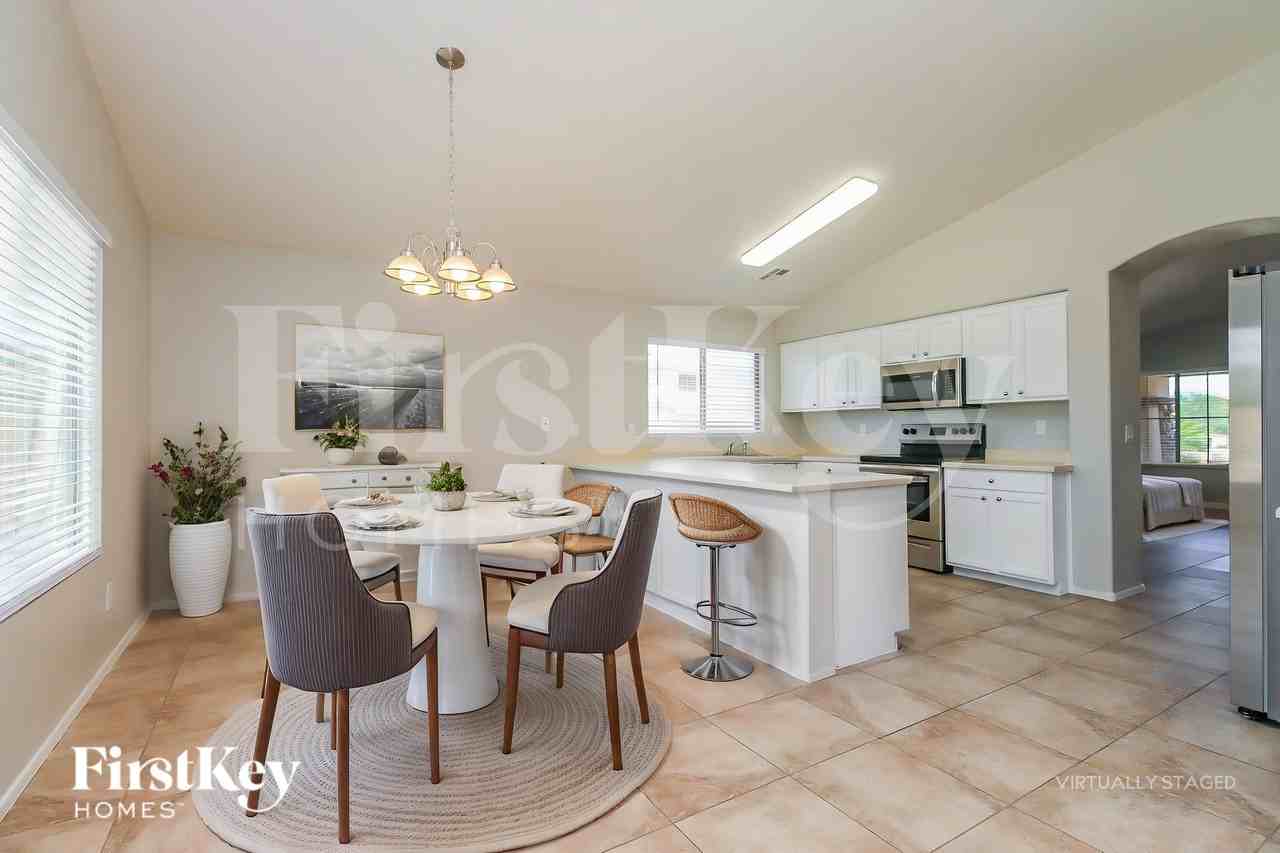 2647 W Canyon Way - Photo 7 of 18