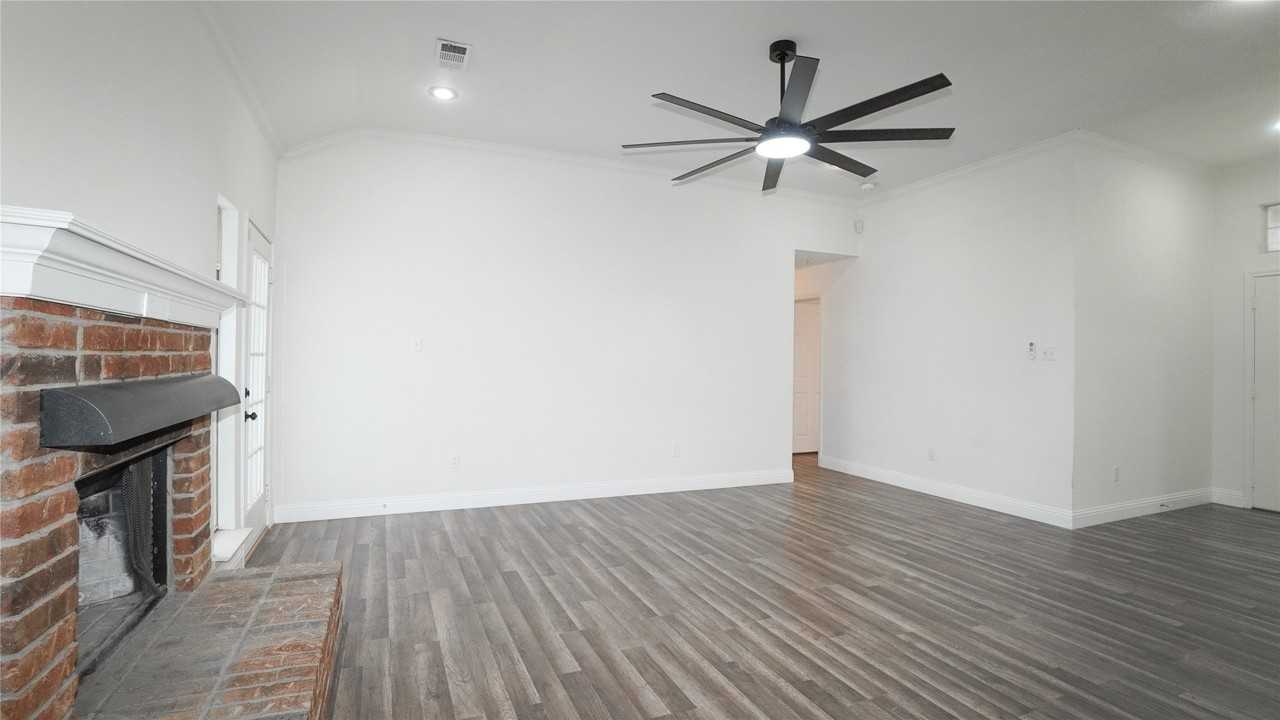 3109 Scott Dr - Photo 6 of 20