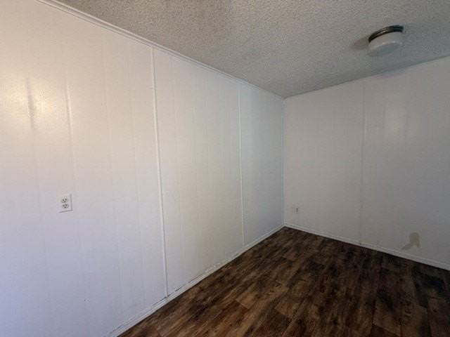 2826 S 39th St - Photo 6 of 13