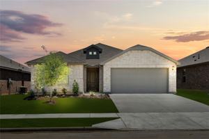 featured image of 317 Bent Oak Dr