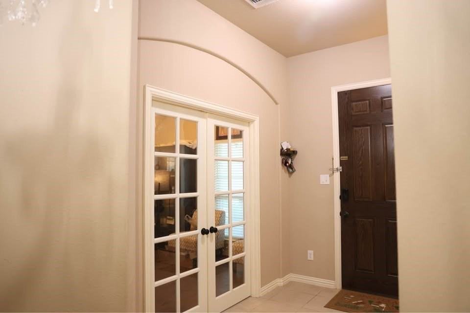 2321 Petunia Ln - Photo 6 of 14