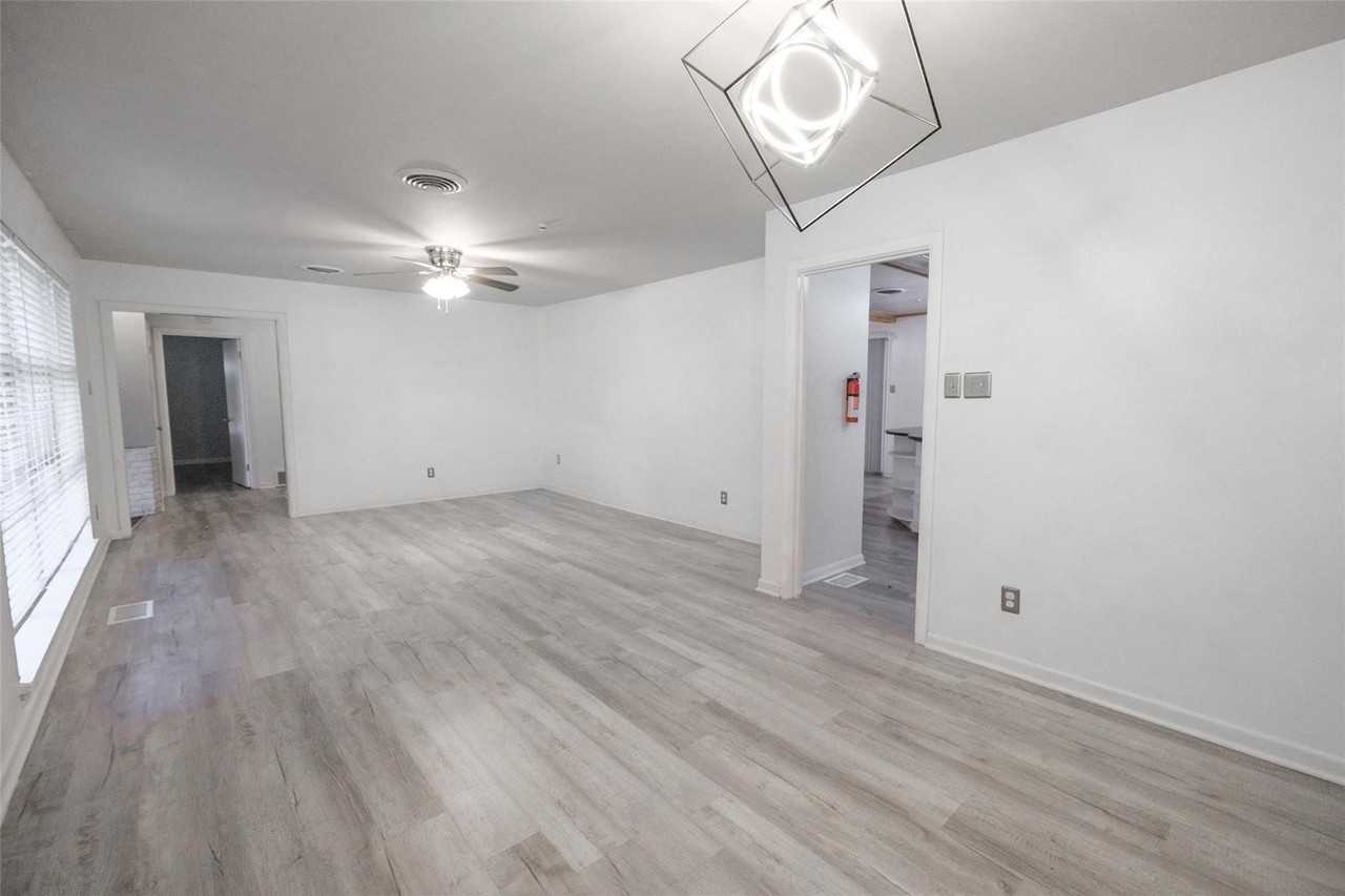 8301 Llano Ave - Photo 6 of 25