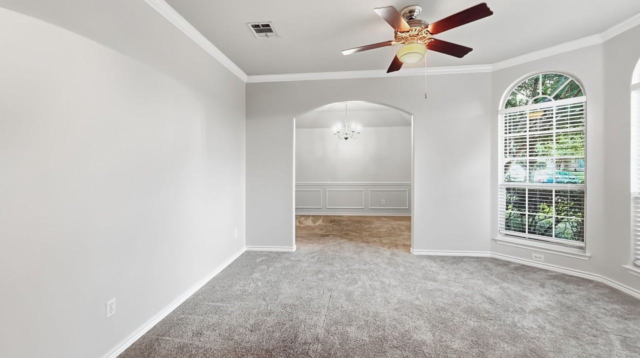 1632 Balboa Ln - Photo 6 of 18